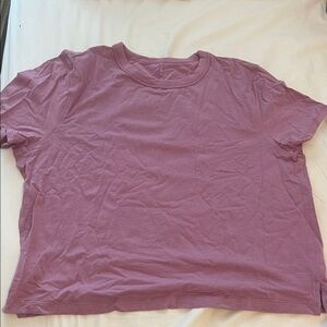 lululemon athletica Mauve Short Sleeve Tee